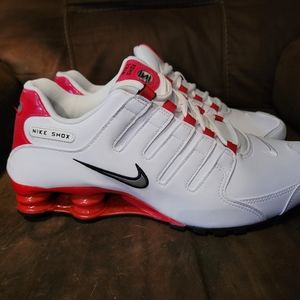 Nike Shox NZ Size 10